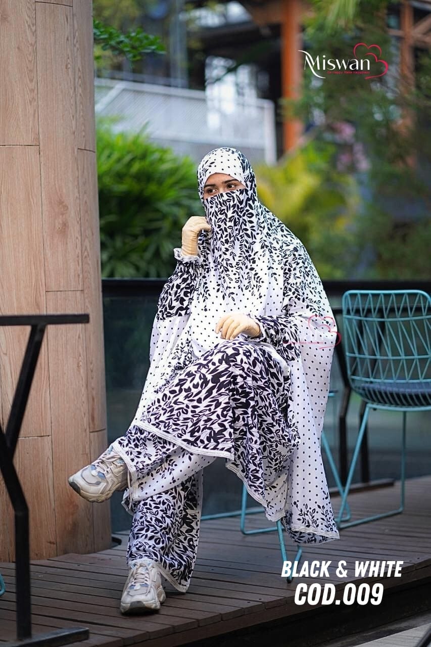 Khimar(Black & White-009)